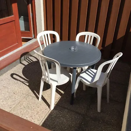 Studio Au Hameau De Borsat Avec Parking ! 아파트 티뉴